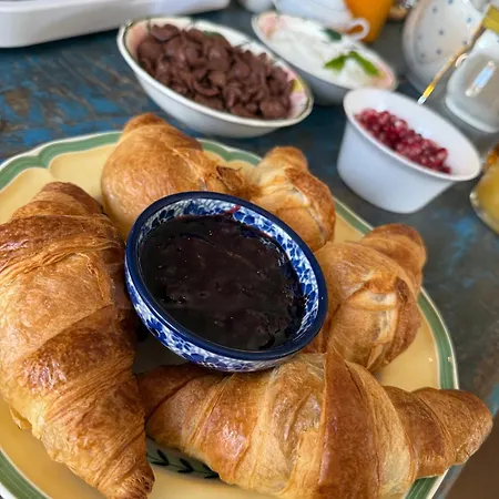 Fara Bed and Breakfast Milire